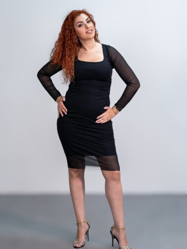 Φόρεμα Midi Με Διαφάνεια Και Σούρες